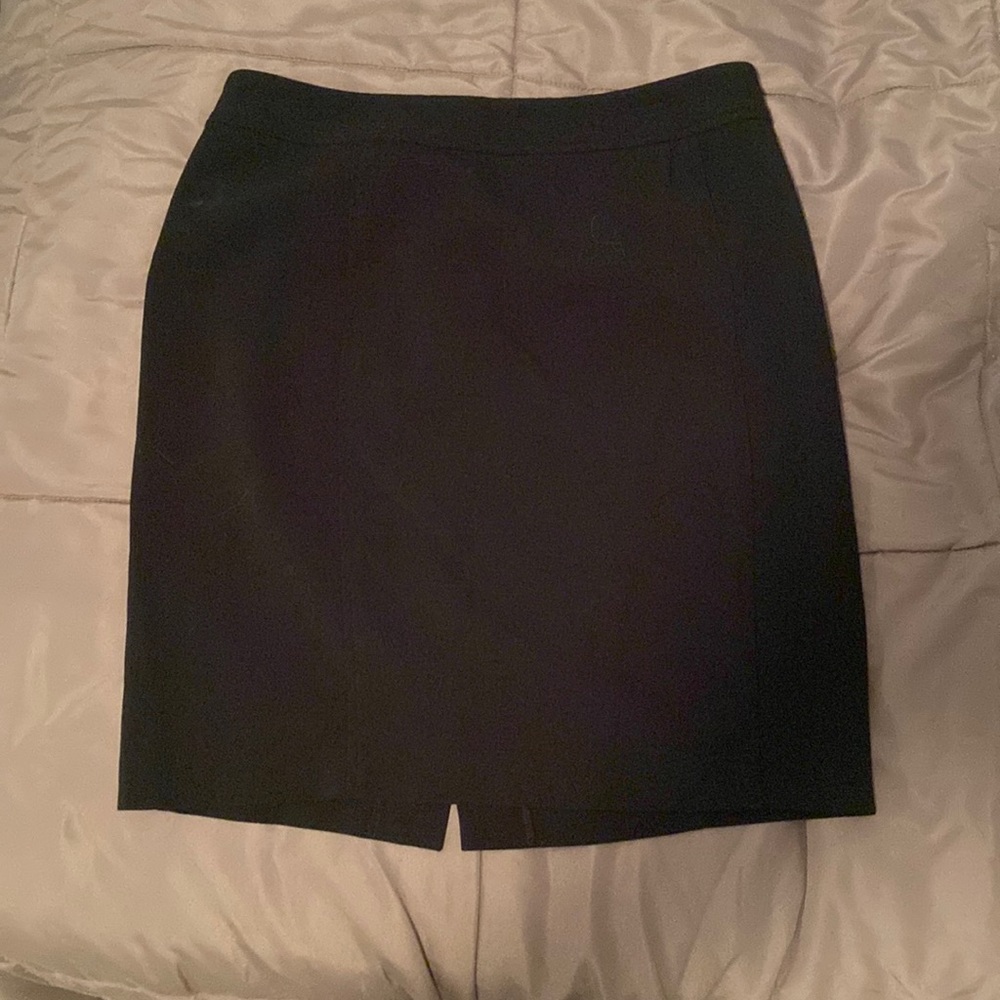 Black pencil skirt